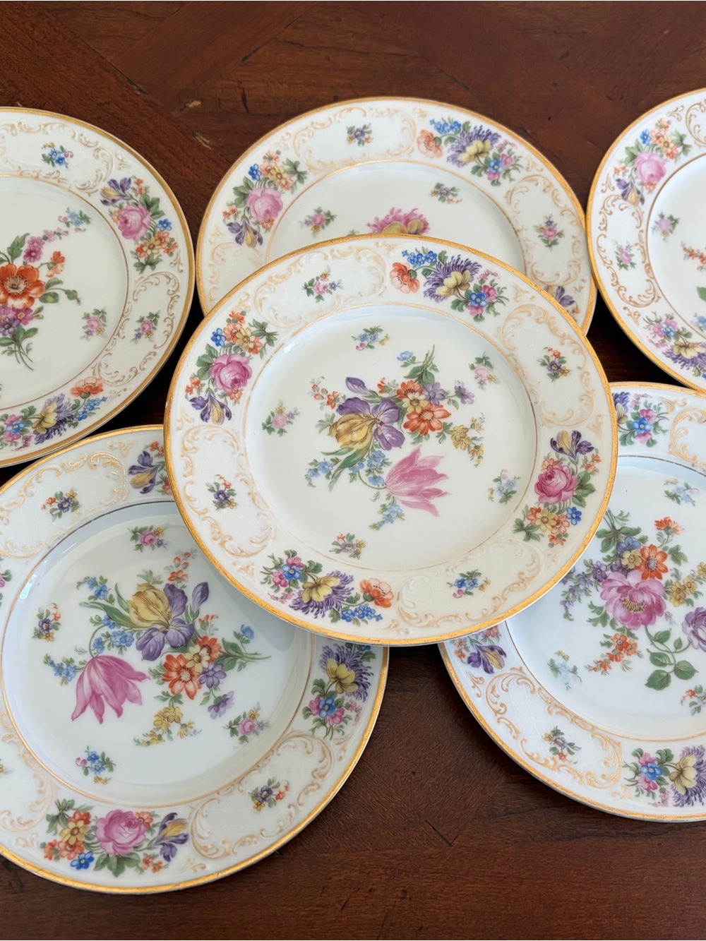 Tirschenreuth Dresden Decoration 4326, Bavaria Floral Bouquet Plates 6 1/4"